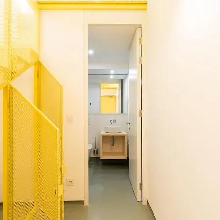Bed & Breakfast Studentville Palma Lisbon